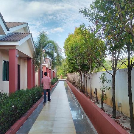 Nahdhoh Langkawi Resort Pantai Cenang  Bagian luar foto