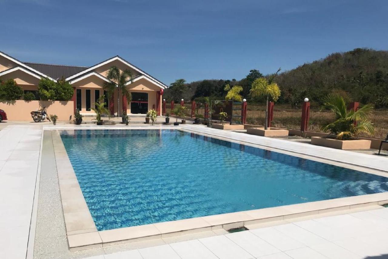 Nahdhoh Langkawi Resort Pantai Cenang  Bagian luar foto